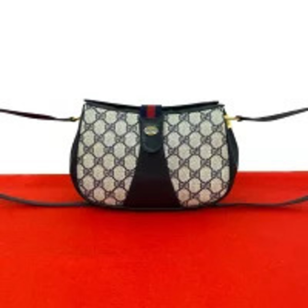Gucci GG Canvas Sacoche Crossbody Pouch Leather Black